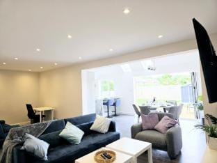 The Gardens Vacation rental in Horley