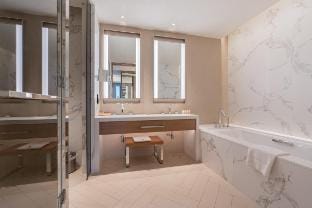 Burj Khalifa View | Premium Unit | Fully Furnished Vacation rental in Dubai