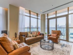 Waterfront Marina View - Spacious 3BR Furnished Vacation rental in Dubai