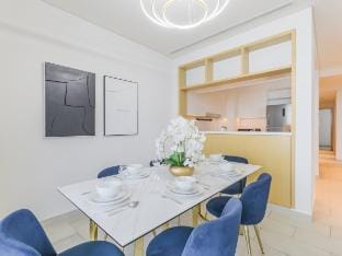 Full Creek View, Spacious 3BR Apt in Creek Harbour Vacation rental in Dubai