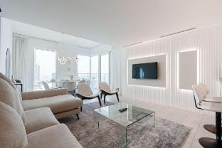 Beachfront 2BR, Furnished - Direct Beach Access Vacation rental in Dubai