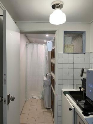 Enzo's room # 7 | 30sec from station, free luggage Vacation rental in Seoul