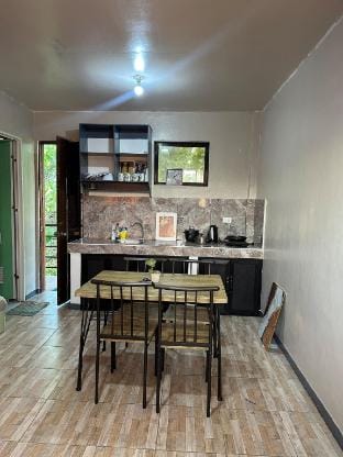 Modern Studio w/ Netflix + Balcony & Kitchen Vacation rental in Siargao Island
