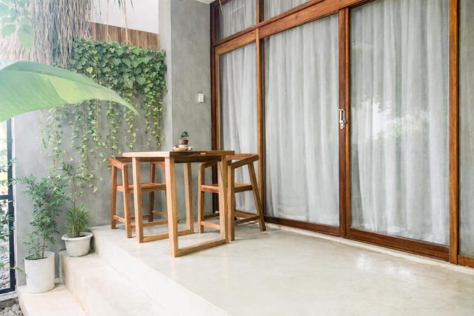 Moringa Private Room Apartment in General Luna