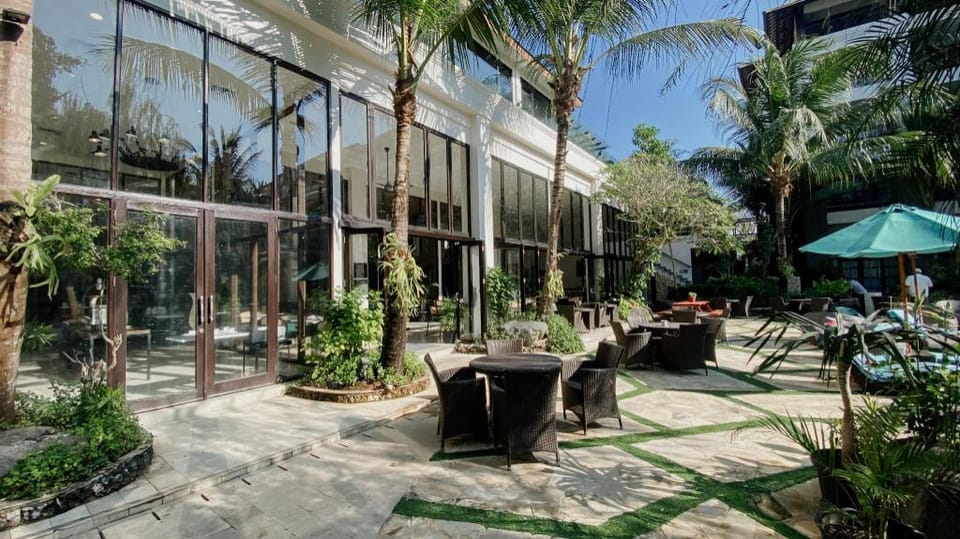Esco Luxe Jimbaran Hotel in Bali