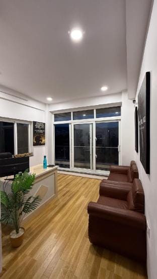 "3BHK View Flat w/ EV Parking" Vacation rental in Kathmandu
