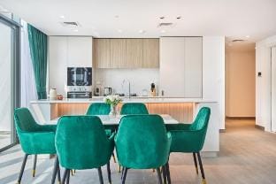 High-end 2BR apartment + Top Amenities Vacation rental in Dubai