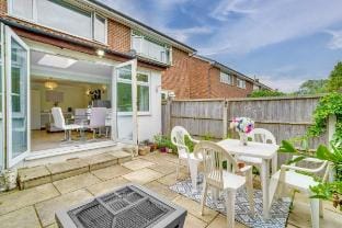 8 Freshfields Vacation rental in Beckenham