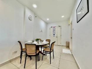Georgetown Cityview Mansion One 7pax 2R1B Vacation rental in George Town