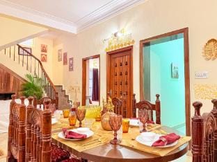Namma Morocco Spacez Luxe Villa Vacation rental in Bengaluru
