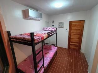 Transient Bedspace 3 Vacation rental in Iloilo City