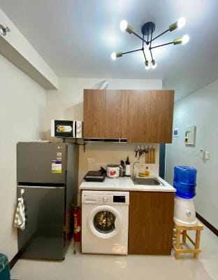 Cozy Condo w/Balcony @Saekyung Condo Apartment in Lapu-Lapu City