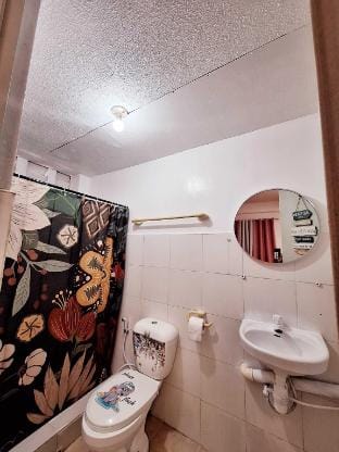 L1 Family Studio Apartment near SM Lanang Airport Apartment in Davao City