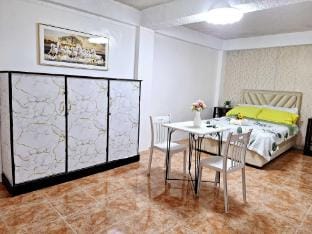 L3 Apartment Family Room SM Lanang  Abreeza | SPMC Apartment in Davao City
