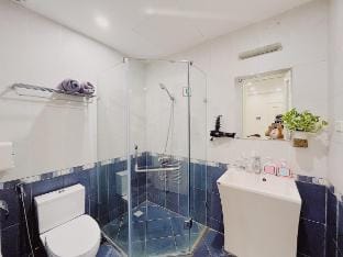 *Modern Studio | Near West Lake 402* Vacation rental in Laos