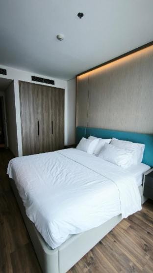 Alacarte Ha Long Apartment 2 sleeps sea view Apartment in Laos