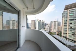 Zhome- Xin Tian Di Luxury Apartment Apartment in Shanghai