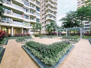 Dangabay_High Floor  8 Pax Family _Game Chill Vacation rental in Johor Bahru