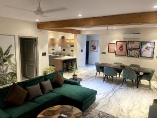 Casa Rio - Modern 3 BR near Fateh Sagar lake Apartment in Udaipur