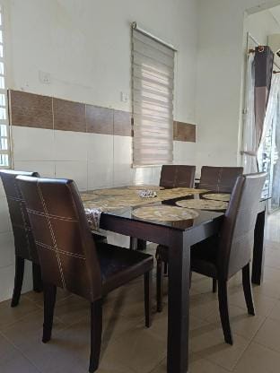 Ateh's Homestay. Clean & Comfortable Vacation rental in Negeri Sembilan, Malaysia