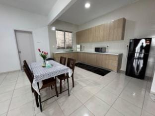 Seri Topaz Apartment  Apartment in Subang Jaya