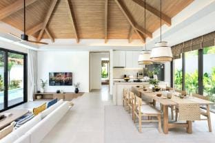 Lerka Villa –Elegant 3 Bedroom Vacation rental in Rawai