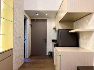 Apt Vasanta Innopark Studio Ch3n dg Bathub & Pool Vacation rental in West Java