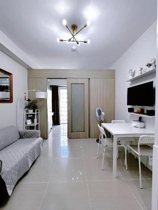 Mall of Asia Shore 1 Residence Staycation   Vacation rental in Pasay