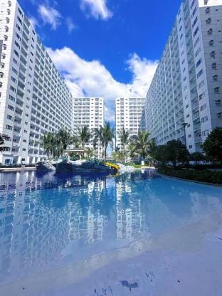 Mall of Asia Shore 1 Residence Staycation   Vacation rental in Pasay