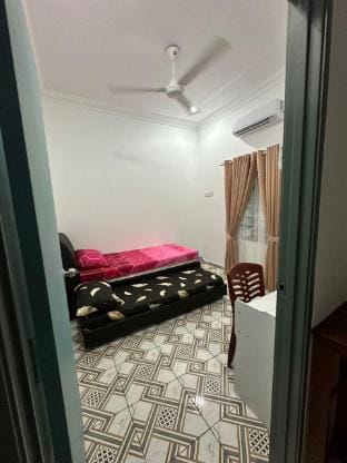 Tasek Gelugor: House with shaded swimming pool (4ft depth) Vacation rental in Penang