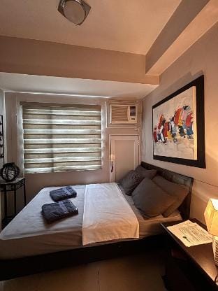 Stay with Chicana Apartment in Quezon City