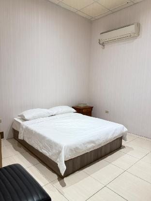 Aomori Travel - Double Room with Shared Bathroom1 Vacation rental in Kaohsiung