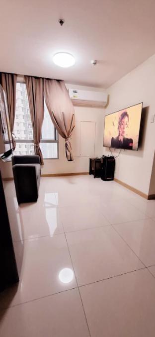 Sunshine100 Mandaluyong 1BR Karaoke Pool Billiard  Vacation rental in Manila City