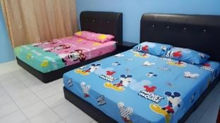 Taiping New Board Casual House Vacation rental in Perak