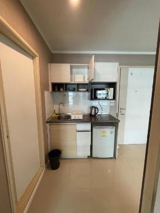 Happy stay Lumpini 14FL sea view Vacation rental in Pattaya City