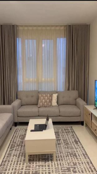بناية الكورنيش Apartment in Oman