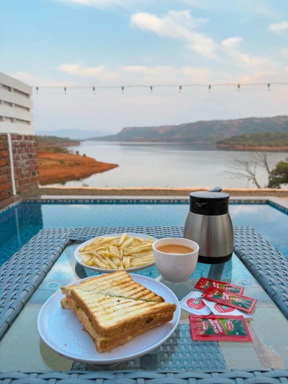 Water Rock Bhor Hotel in Maharashtra
