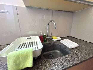 C4-12MN 2BR Pool, Beach&Wi-Fi Vacation rental in Lapu-Lapu City