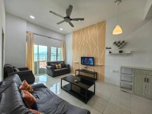Familiar Comfy Simfoni Homestay Apartment in Kedah