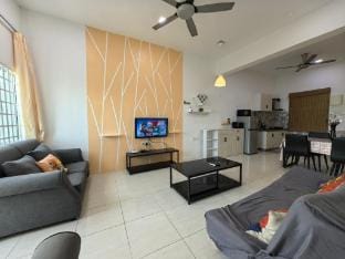 Familiar Comfy Simfoni Homestay Apartment in Kedah