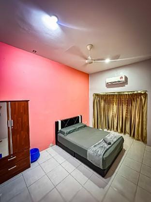 Sofea Homestay@Taman Seri Raban Vacation rental in Perak
