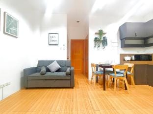 Townhouse 2BR Unit 4 FreeParking near IT Park Cebu Vacation rental in Lapu-Lapu City