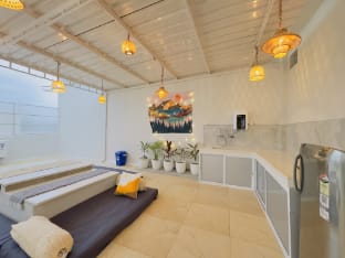 The Element Stays - 1RK Boho Penthouse with Gazebo Apartment in India