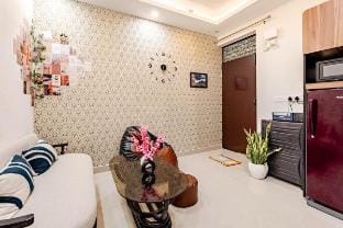 Cozy 1BHK Retreat with Bean Bag Vacation rental in Noida