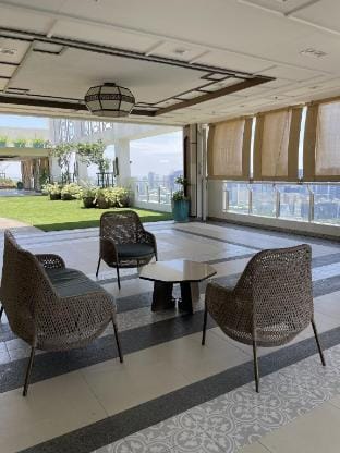 Condo unit Pasig/ Smeraldo 1 Vacation rental in Makati