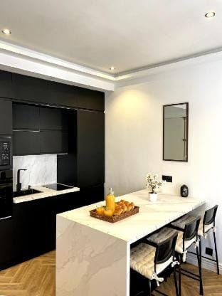 Charming 1-room apartment with balcony Vacation rental in Nice