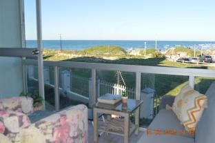 no. 87 @ 80 steps from the Beach Vacation rental in Port Elizabeth