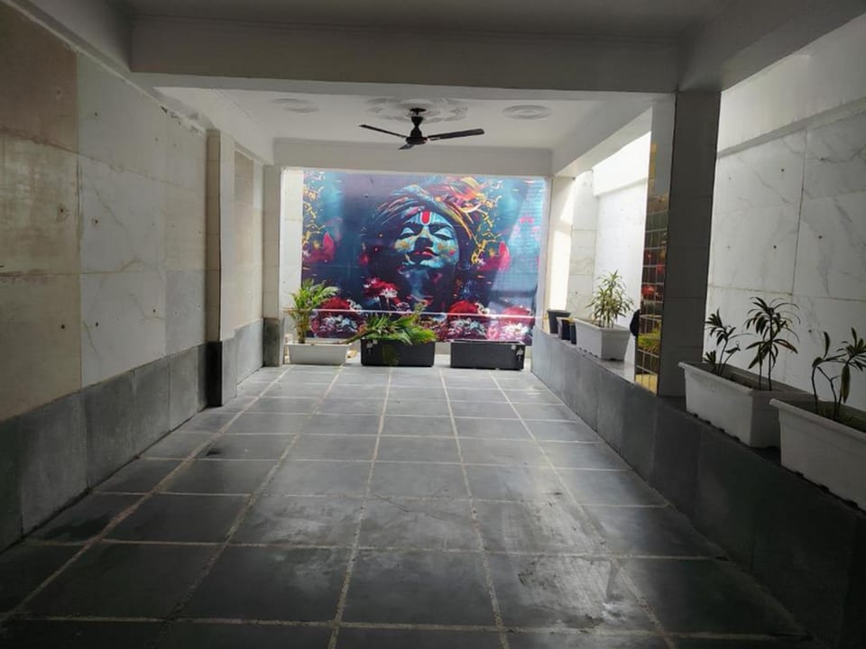 Amrut Living Stay Hotel in Uttar Pradesh