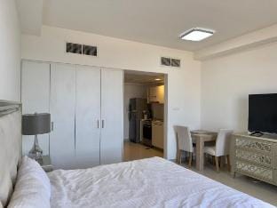 Spectacular studio with sea view Vacation rental in Ras al Khaimah