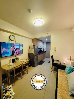EMZ Shore Staycation 38 Apartment in Pasay
